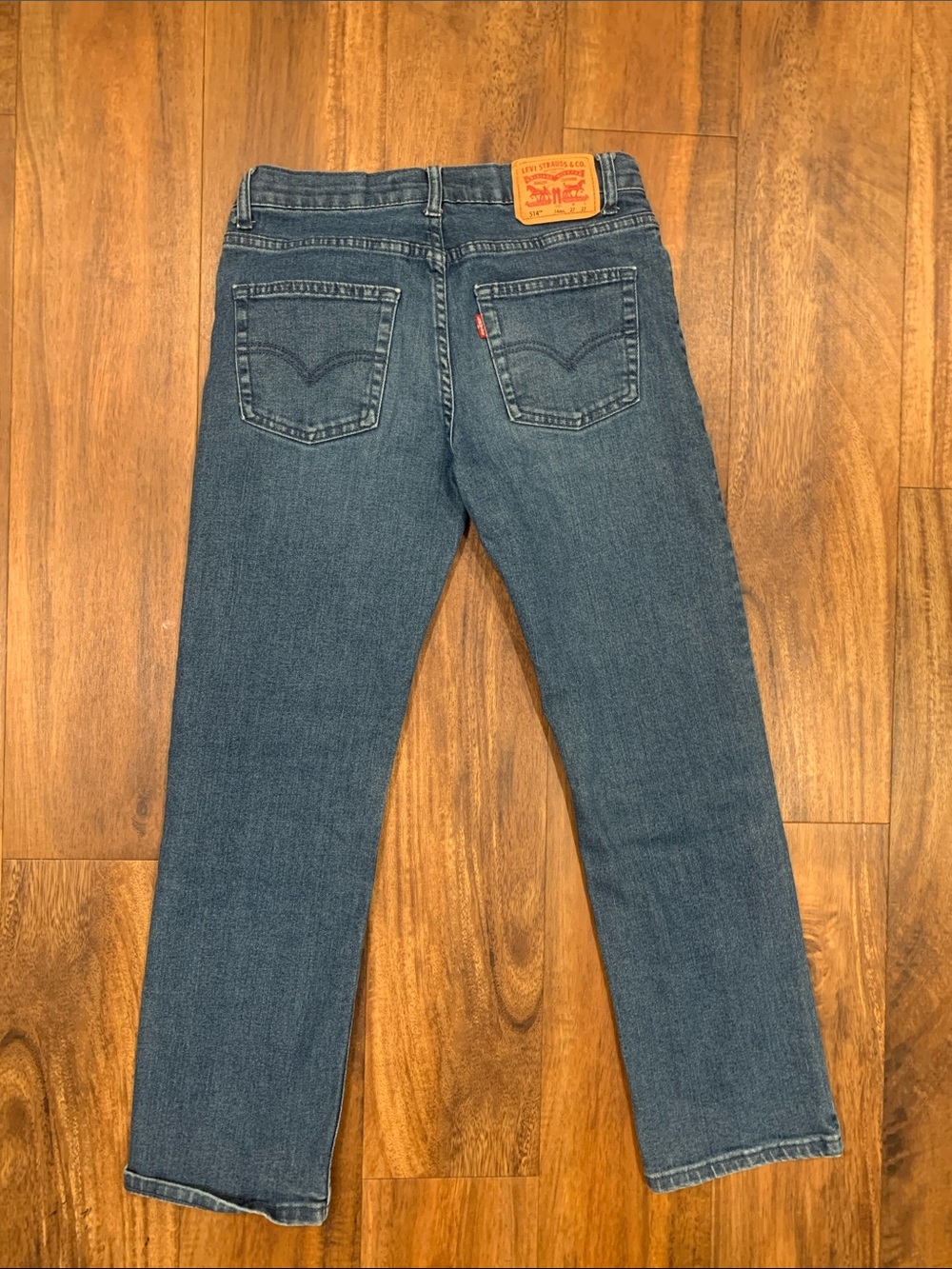 Levi's 514 Boys light wash Blue Straight Jeans with Leather Patch 14 REG W27 L27